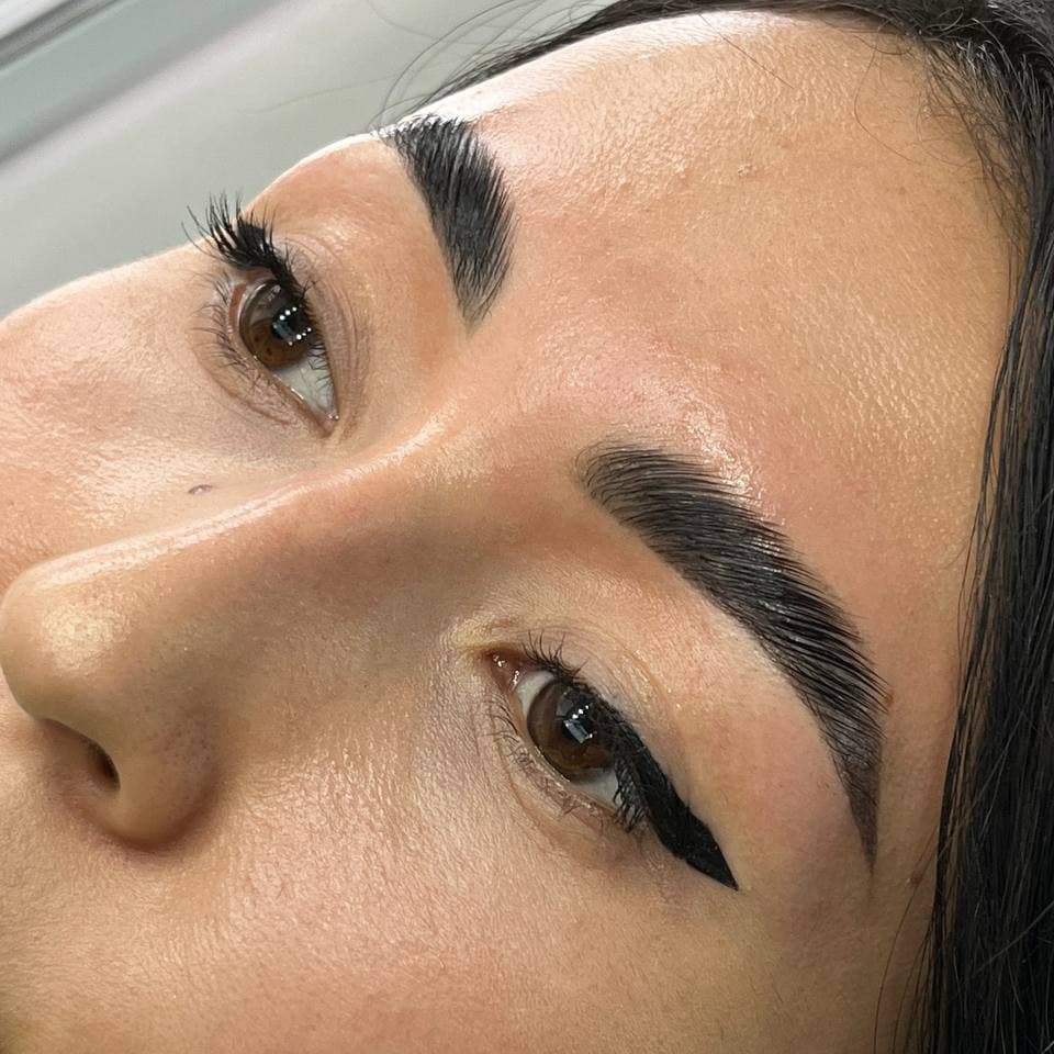 Zoom on a dyed eyebrow after eyebrow tinting.